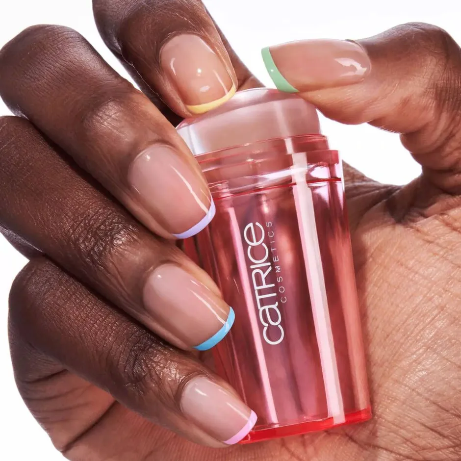 Best Catrice kynsileimasin French Mani Stamper